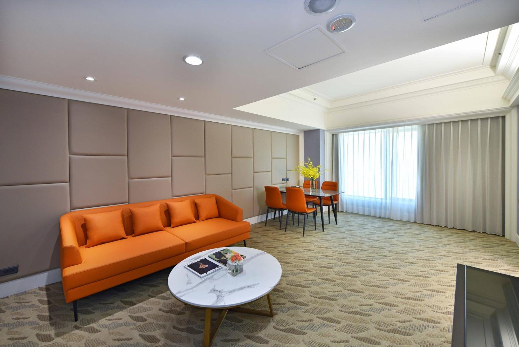 Fullon Poshtel - Linkou Hotel Guishan Bagian luar foto