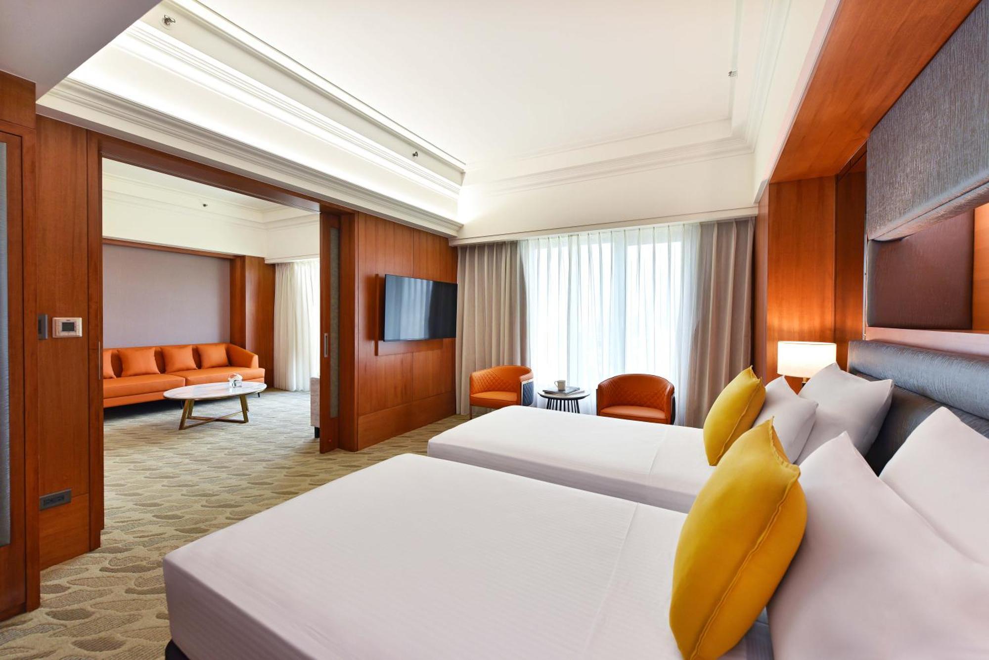 Fullon Poshtel - Linkou Hotel Guishan Bagian luar foto