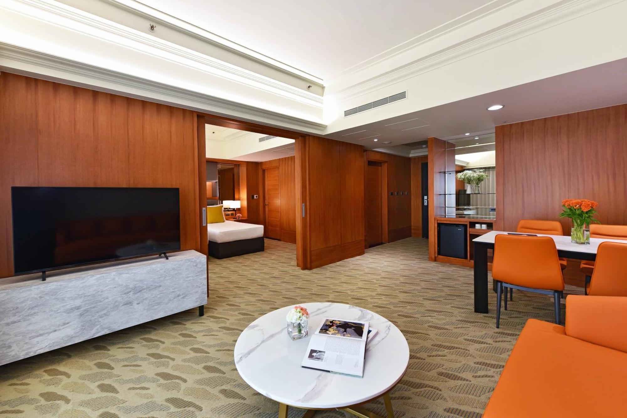 Fullon Poshtel - Linkou Hotel Guishan Bagian luar foto